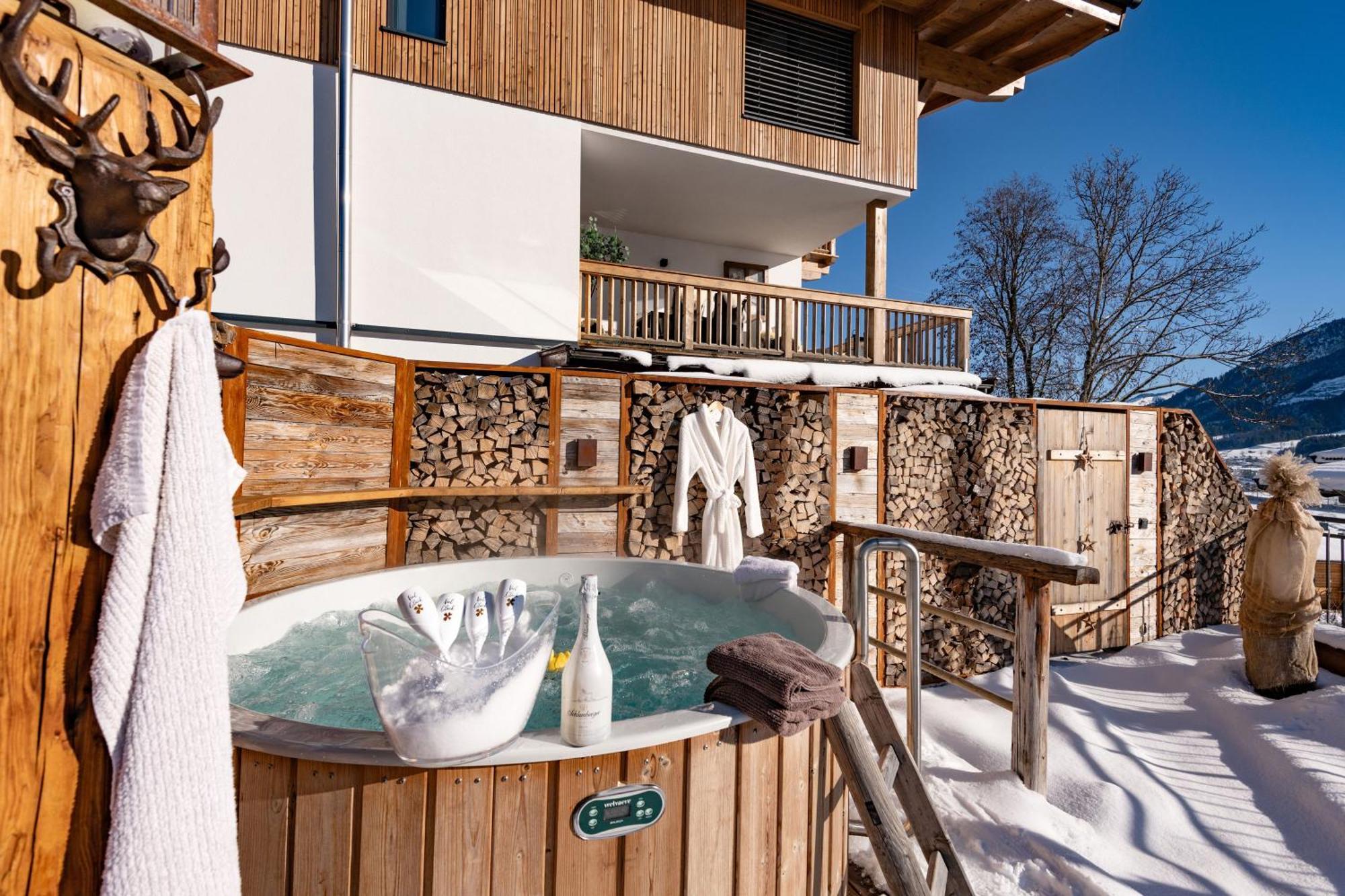 Luxus Ferienwohnung Almhuette Brixen im Thale Kültér fotó