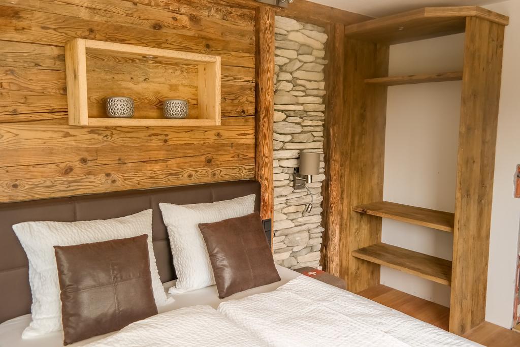 Luxus Ferienwohnung Almhuette Brixen im Thale Szoba fotó